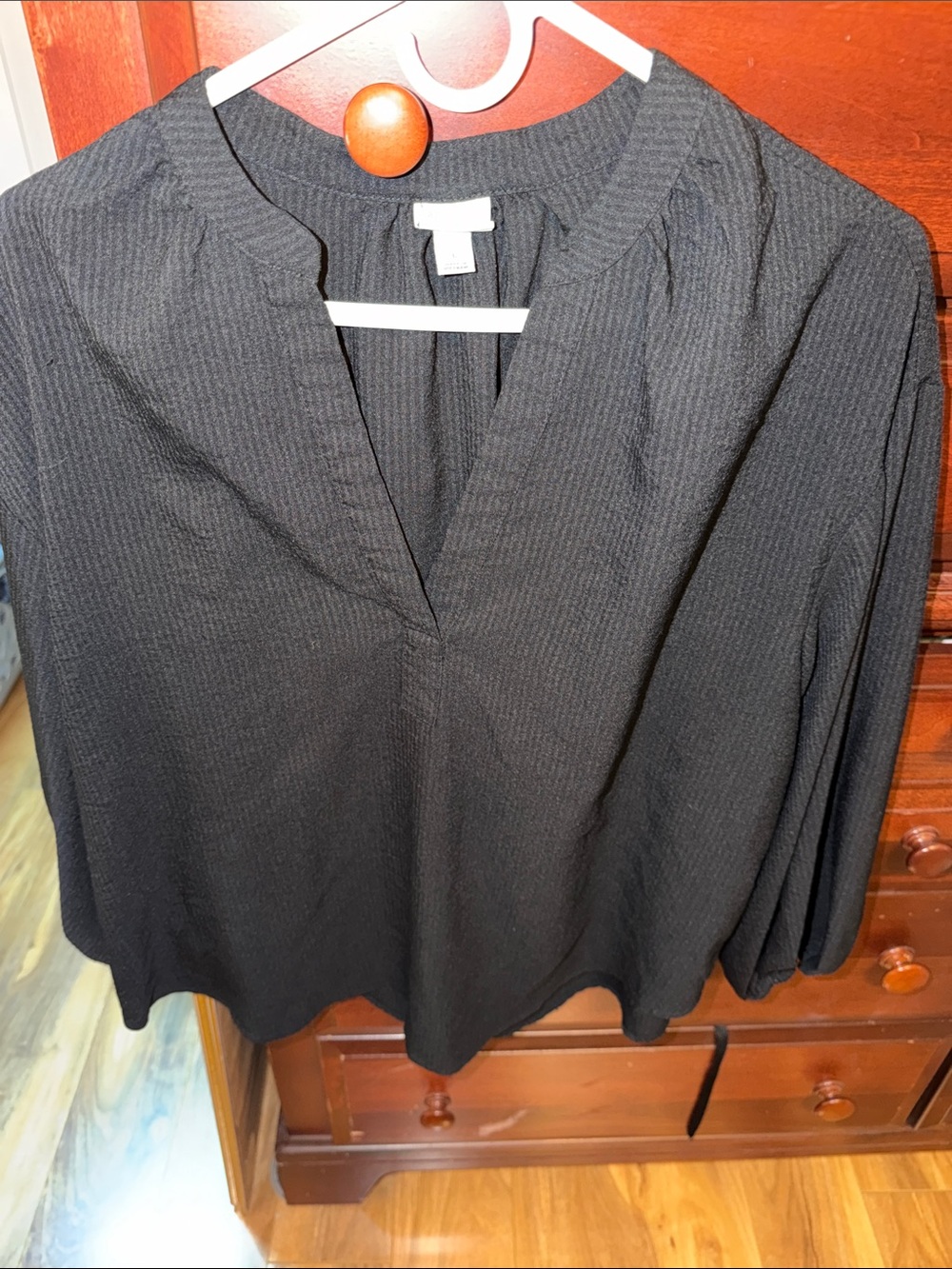 a new day Black Textured V-Neck Tunic Top